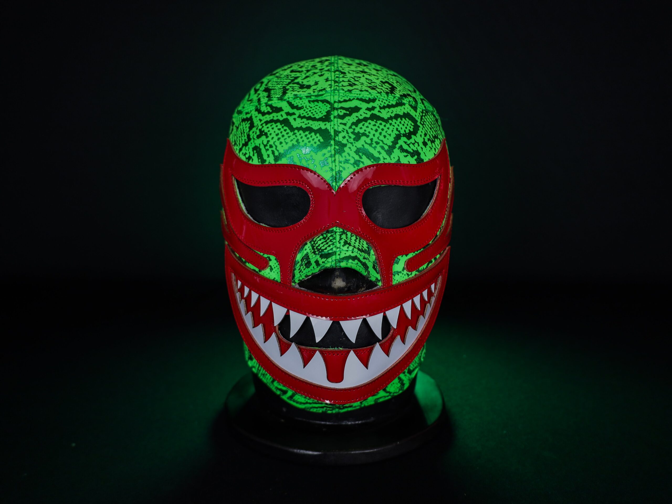 Mil Masks Shark LIMITED Pro Grade Mask